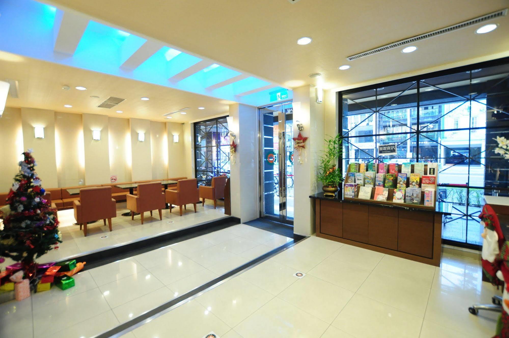Hotel Kindness Xin Jue Jiang Kaohsiung Exterior foto